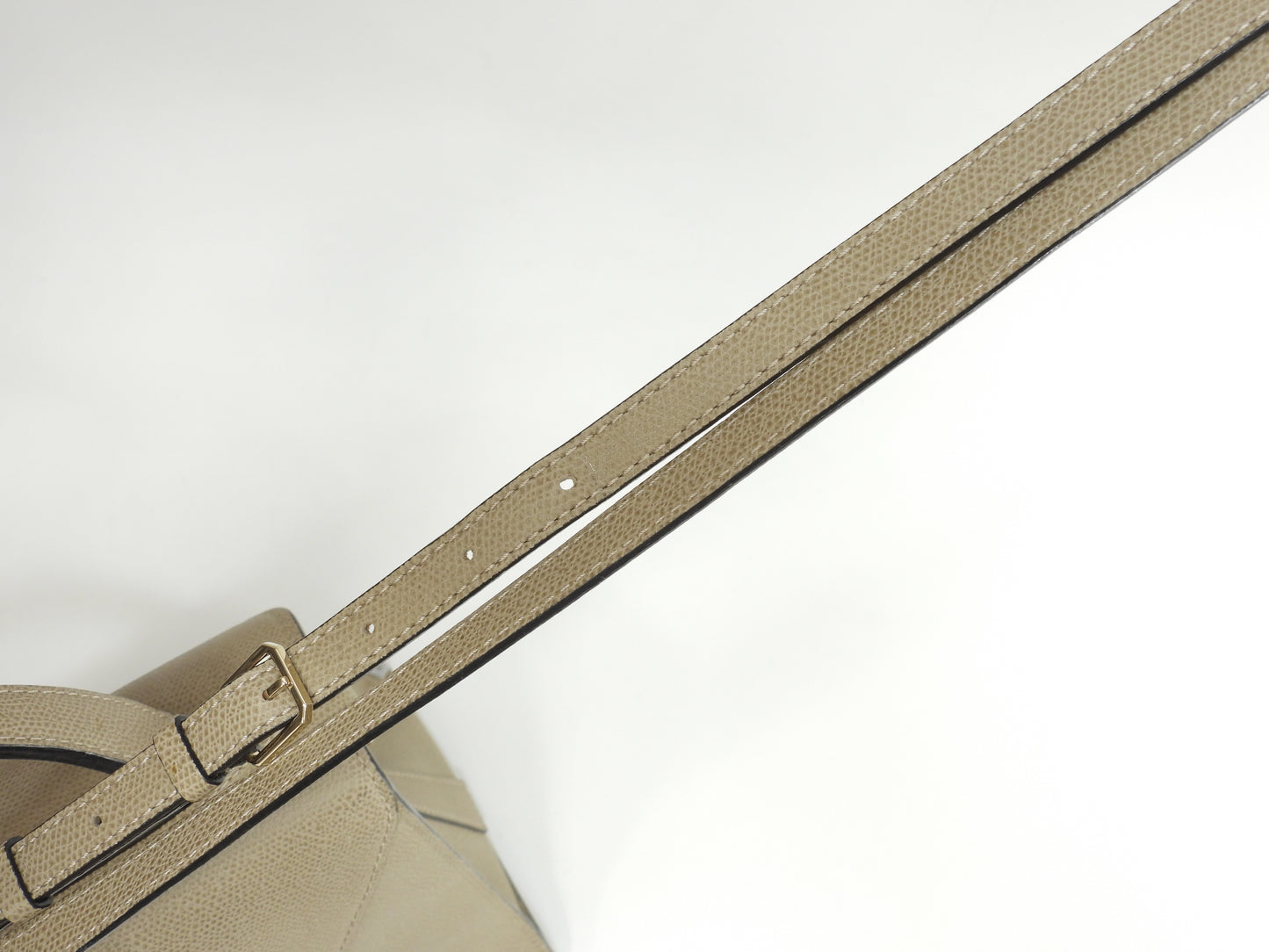 ヴァレクストラ イジィデ ミディアム 型押レザー灰 ストラップ付ハンドバッグ 美品@ 4