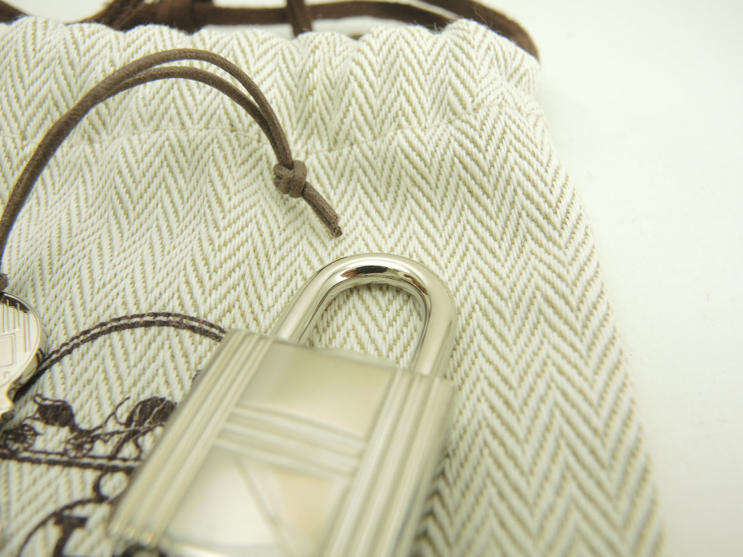 エルメス 南京錠 鍵2個 シャインシルバー パドロック キー 161 新品@ 201