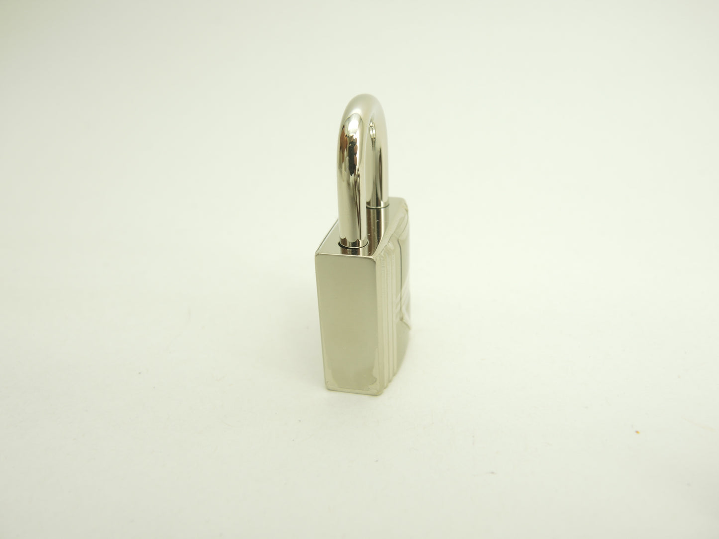 エルメス 南京錠 鍵2個 シャインシルバー パドロック キー 161 新品@ 201