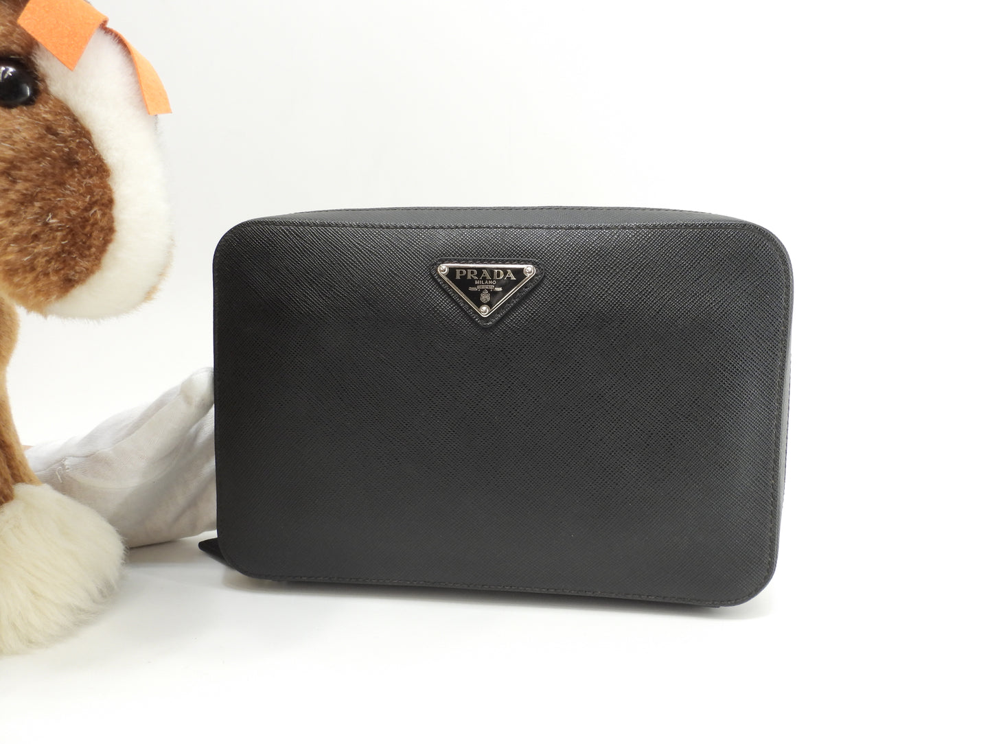 プラダ クラッチウォレットバッグ トリアングルロゴ サフィアーノレザー黒 財布@566