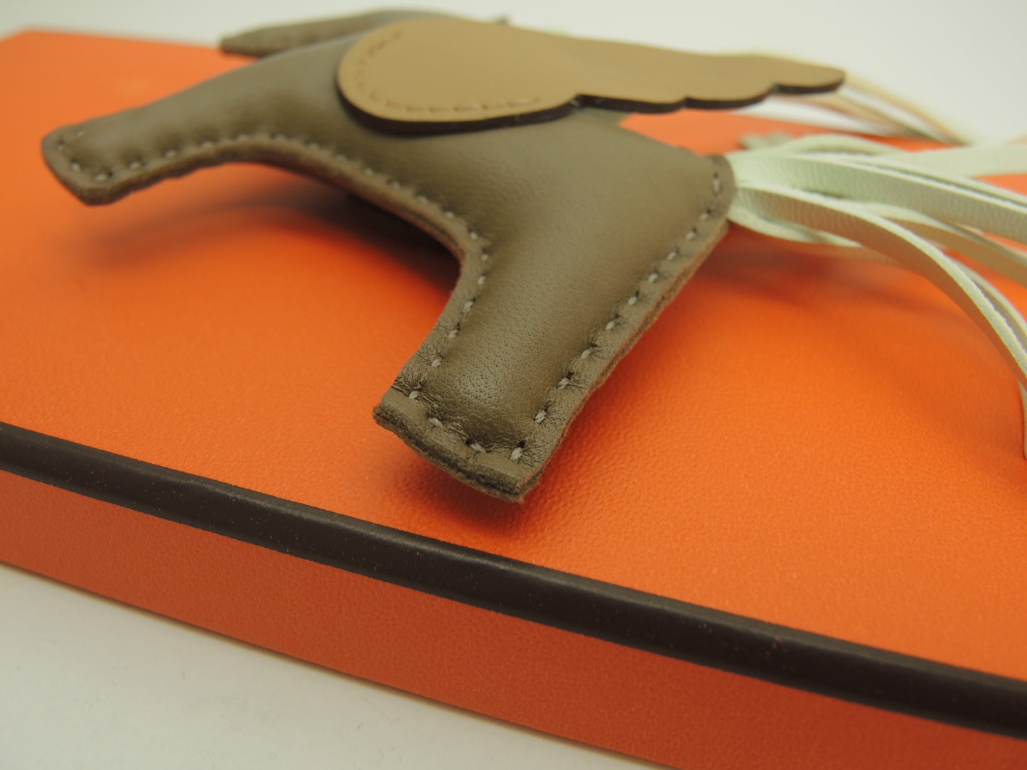 エルメス ロデオPMペガサス アニューミロ トープ茶薄緑 バッグチャーム 未使用@B 3