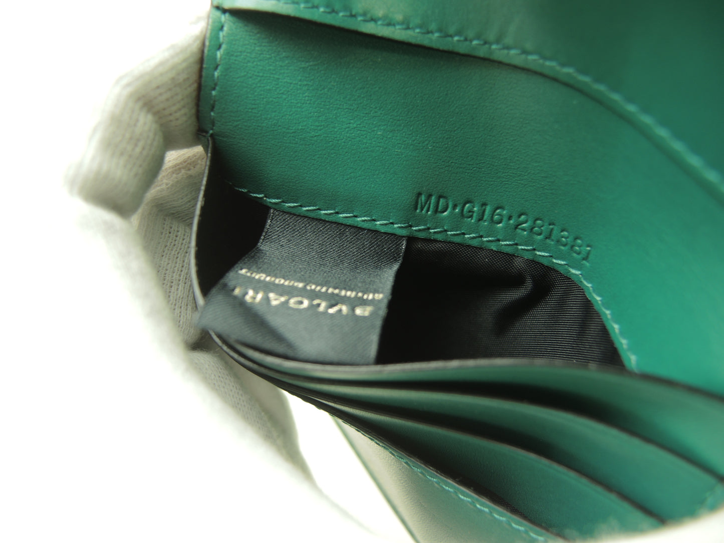 ブルガリ Wホック三折財布 セルペンティ レザー黒 フォーエバー スモールウォレット 未使用@ 14