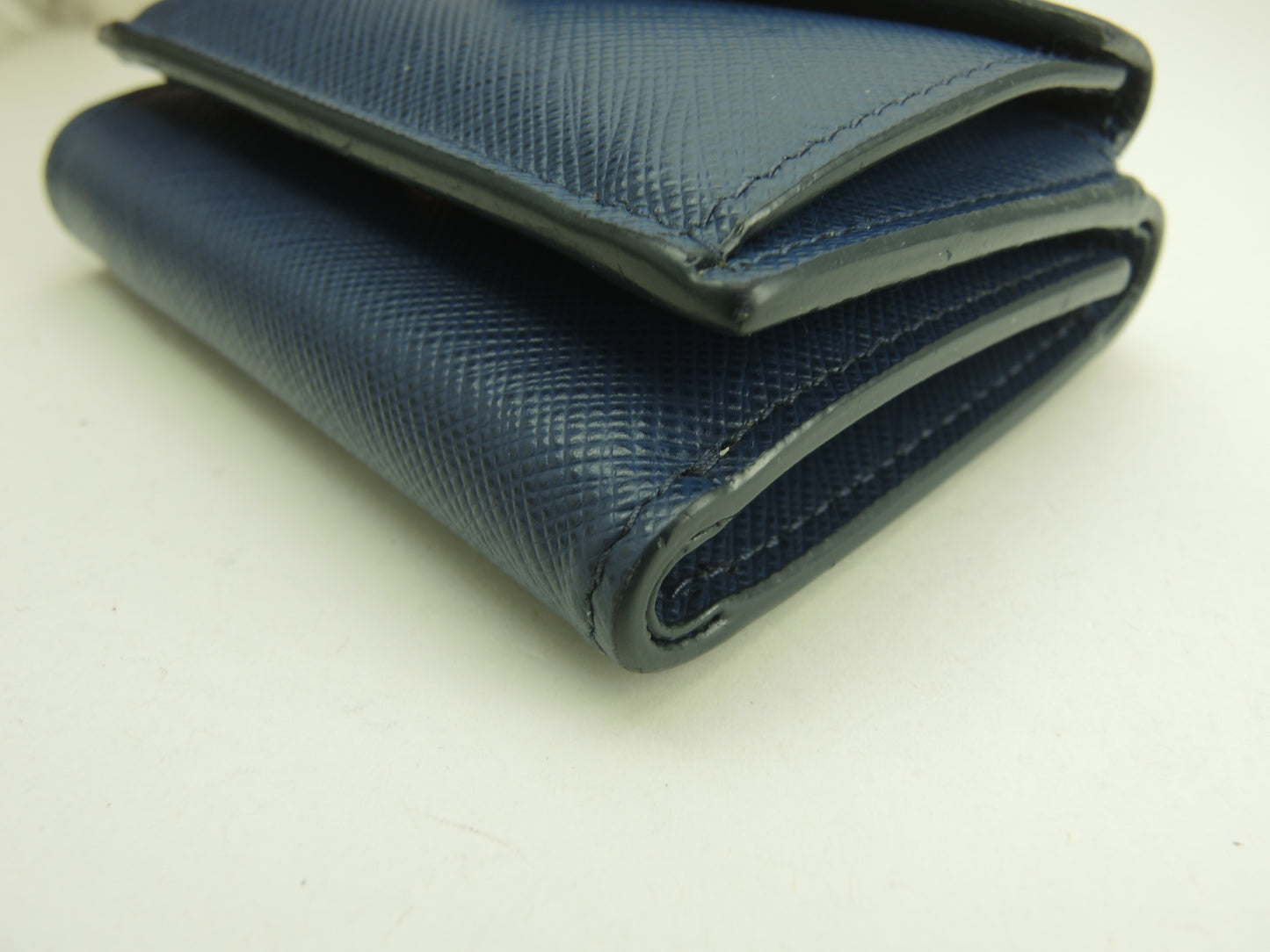 プラダ ミニウォレット メタルロゴ サフィアーノ濃青 3折スモール財布 美品@181E