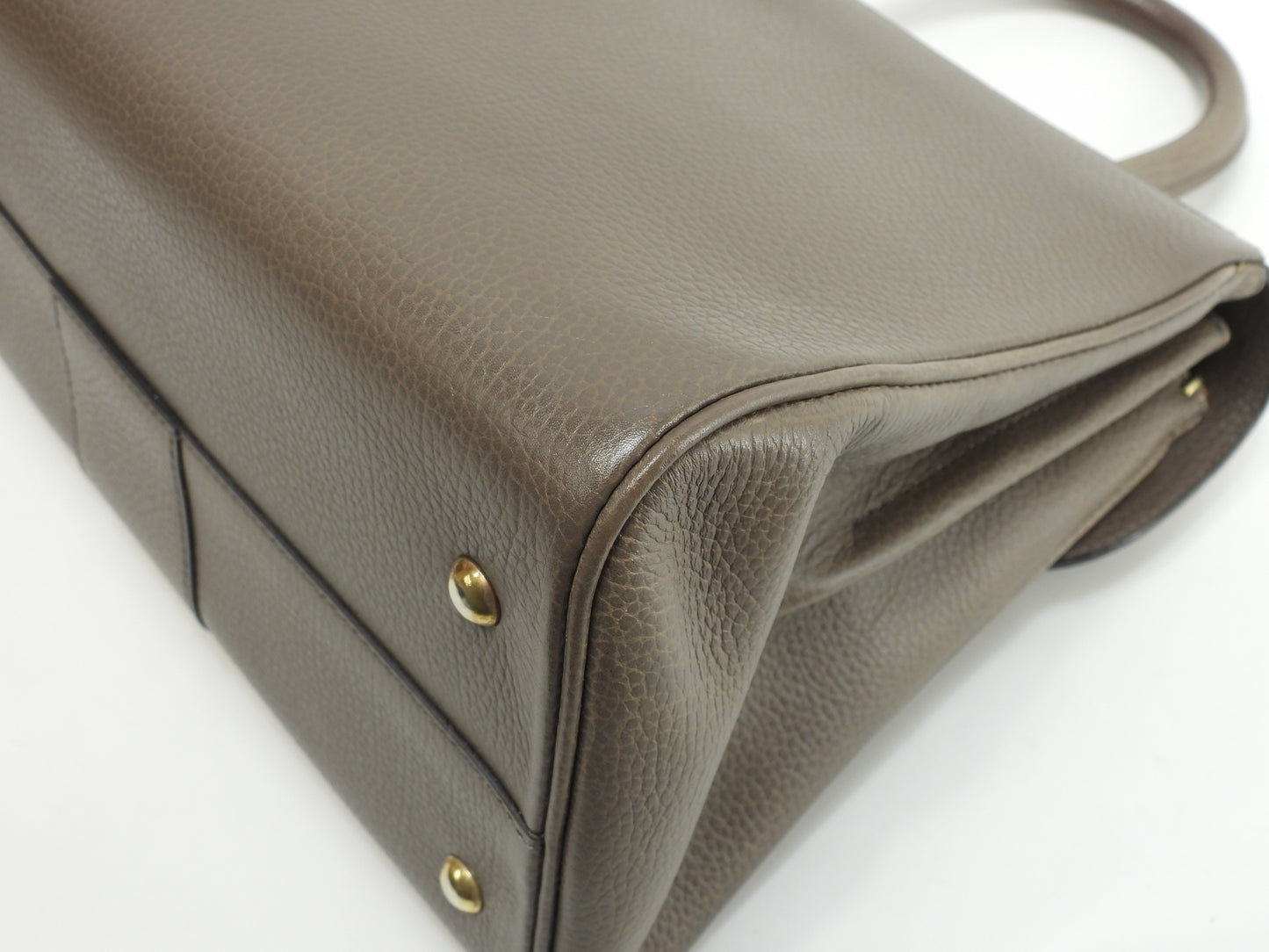デルボー ブリヨンMM ヴィンテージ 型押レザー灰 ゴールド金具 ハンドバッグ@ 100