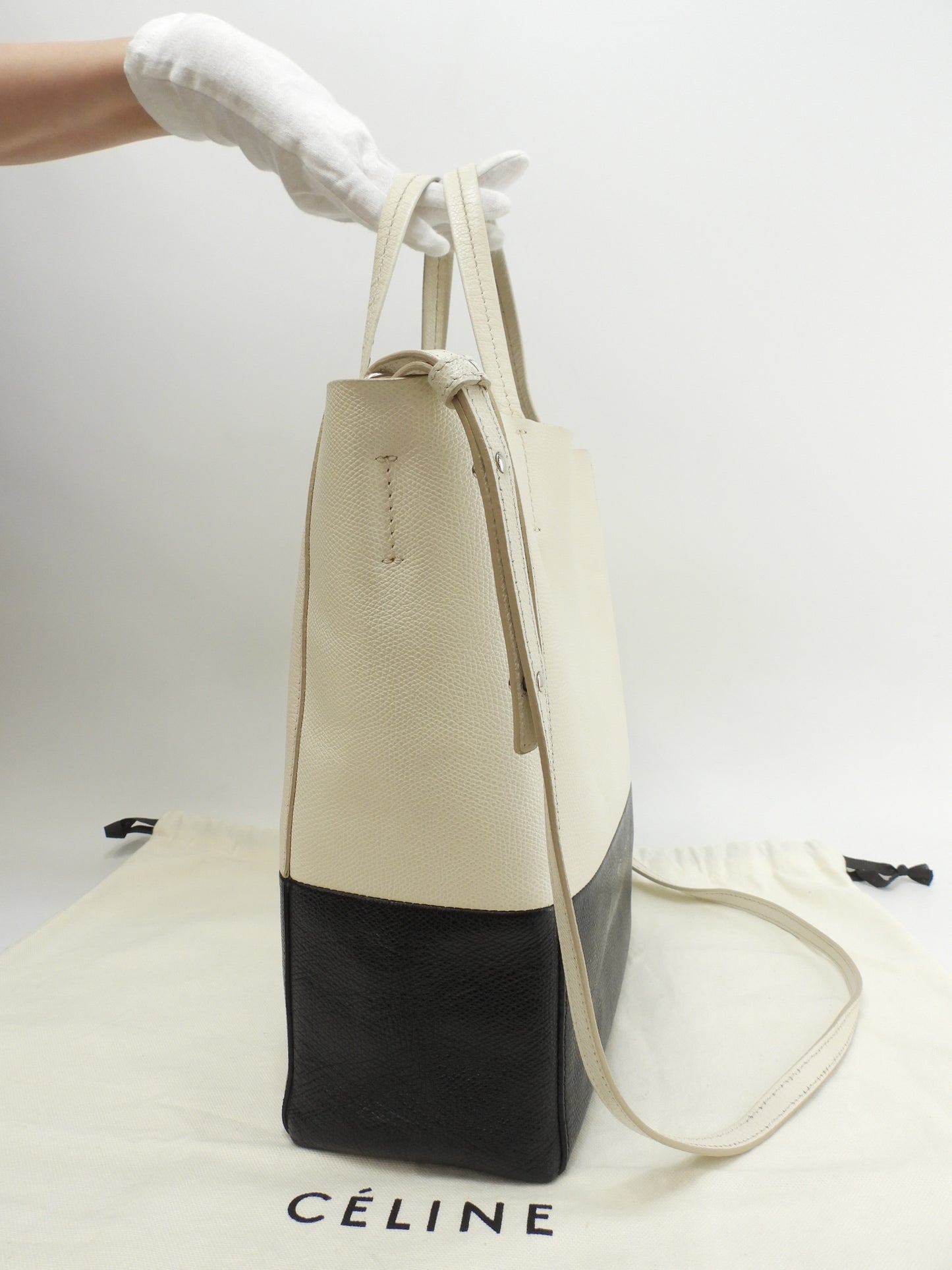 セリーヌ カバスモール ヴェルティカル レザー白黒 ポシェット トートバッグ ハンドバッグ@S-GA-0156