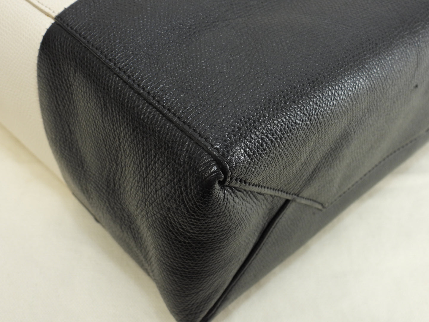 セリーヌ カバスモール ヴェルティカル レザー白黒 ポシェット トートバッグ ハンドバッグ@S-GA-0156