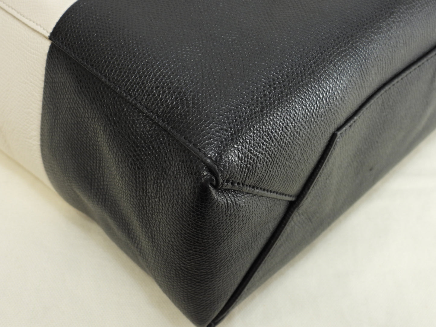 セリーヌ カバスモール ヴェルティカル レザー白黒 ポシェット トートバッグ ハンドバッグ@S-GA-0156