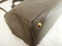 Prada shoulder strap handbag men's leather ash tote bag @85M