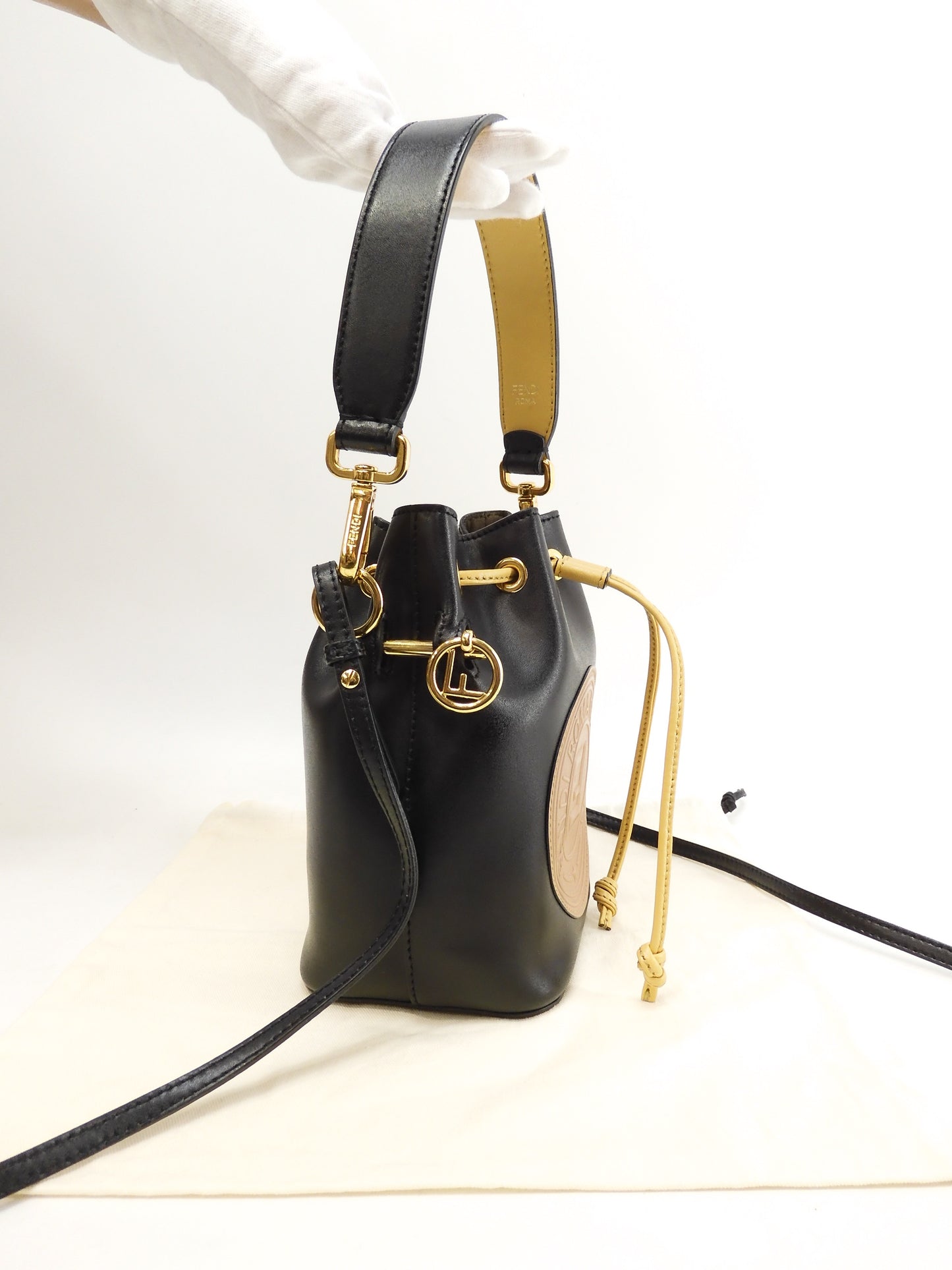 フェンディ ハンドバッグ モントレゾール レザー黒/ベージュ ポシェット 美品@ 4